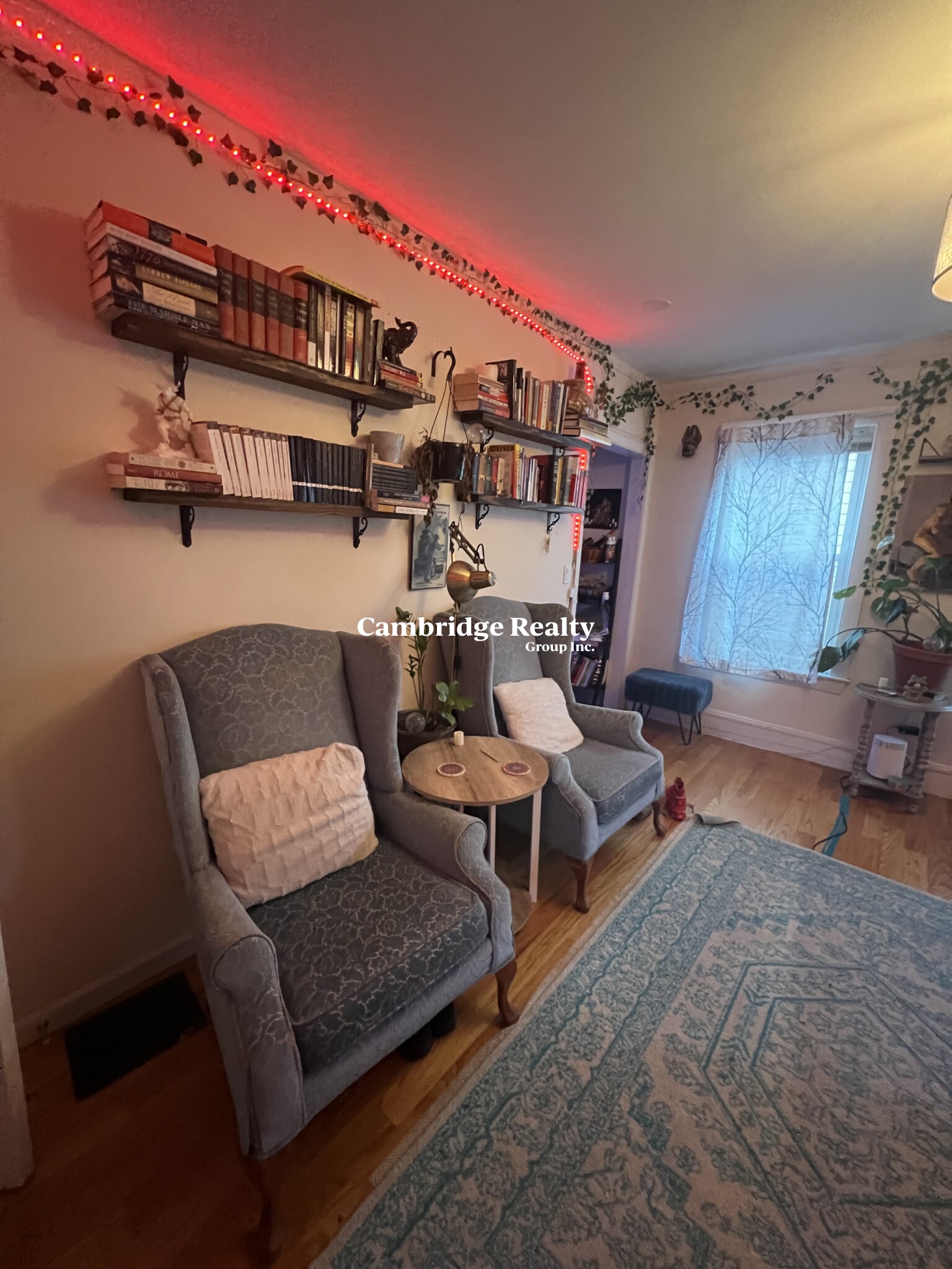 9 Medford St, South Medford