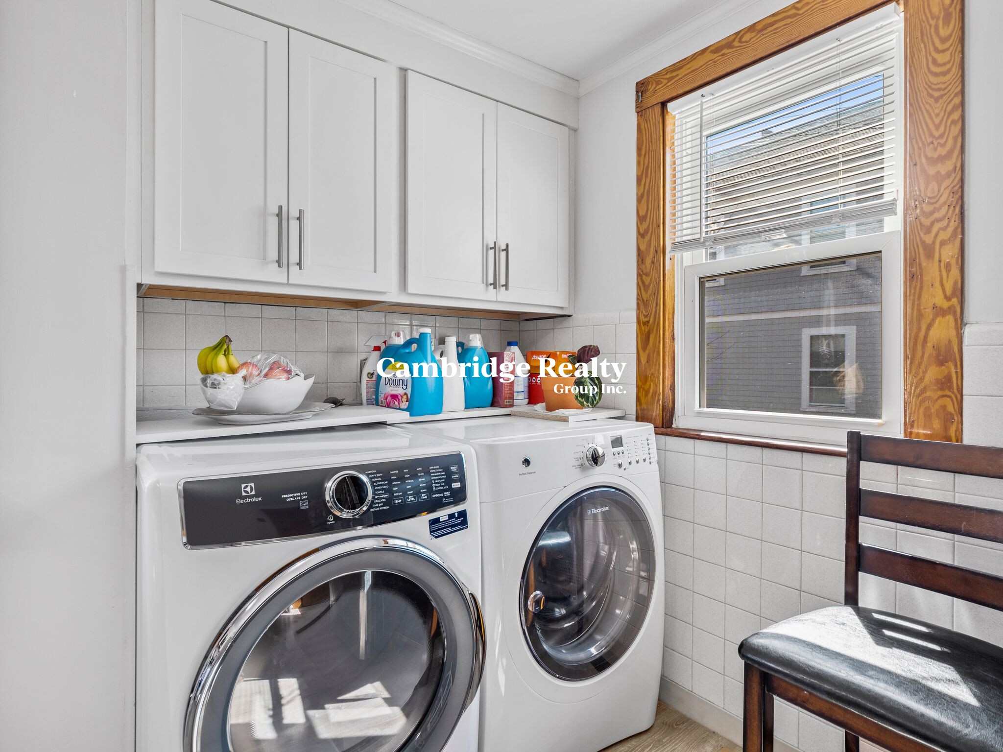 60 Powder House Blvd, Teele Square