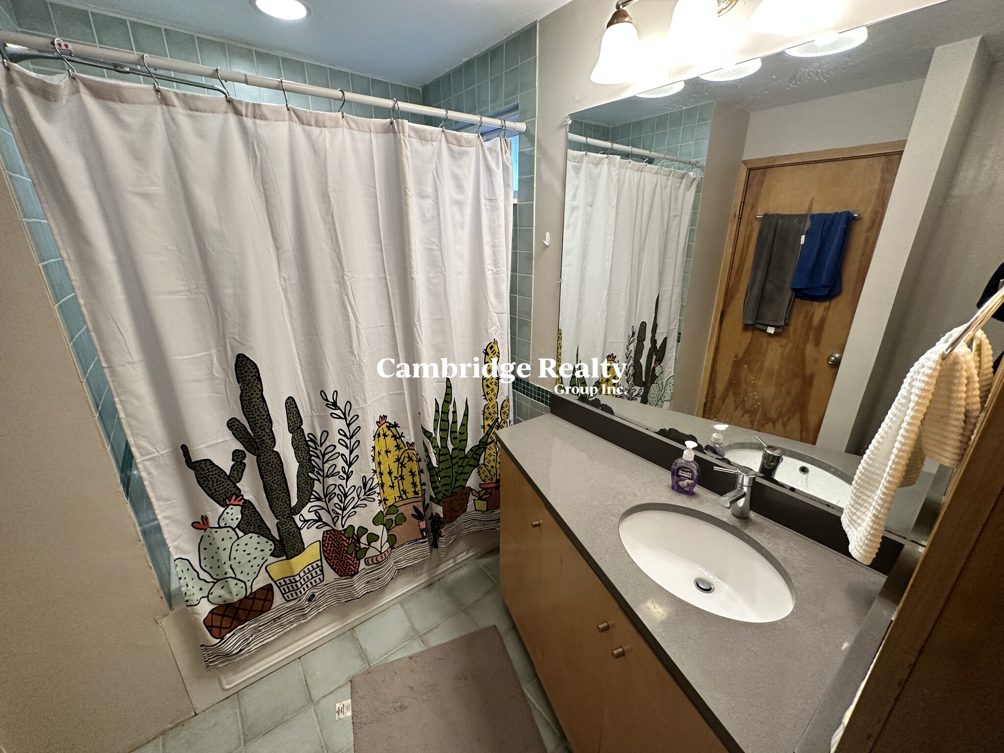 132 Columbia St, Central Square