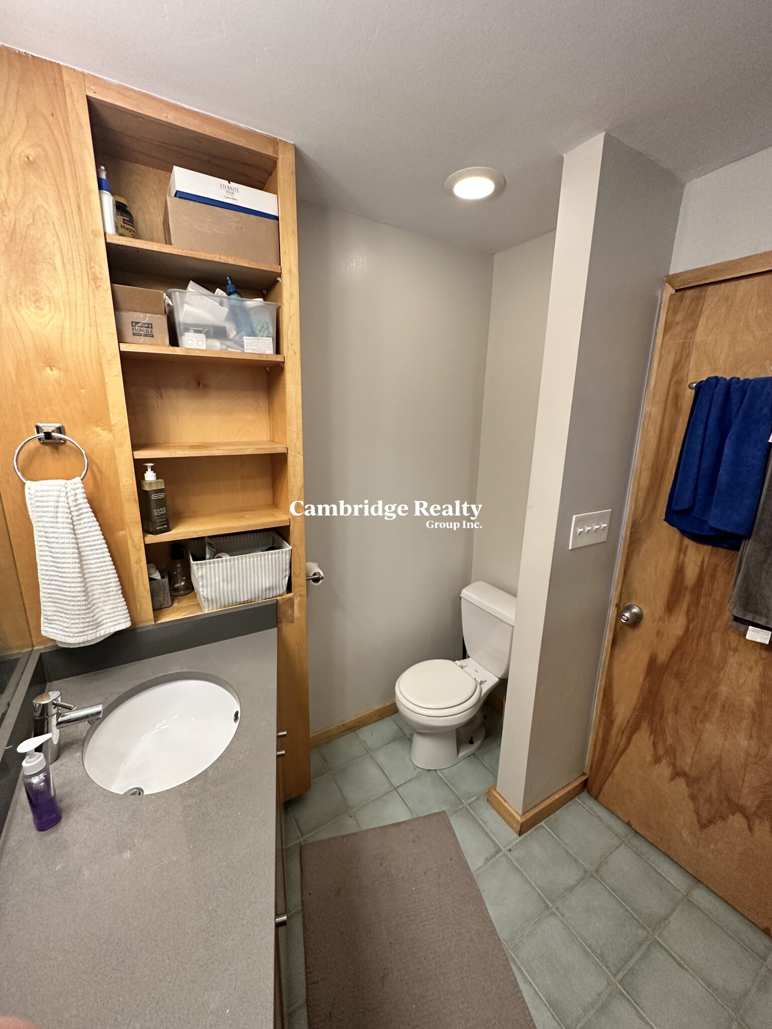 132 Columbia St, Central Square