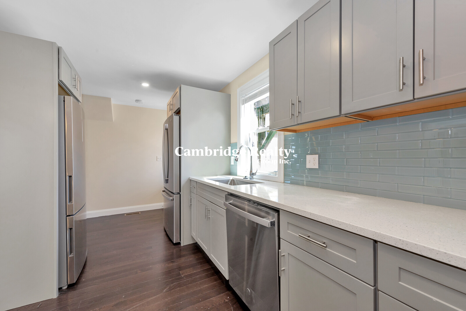 45 Wright Ave, Medford