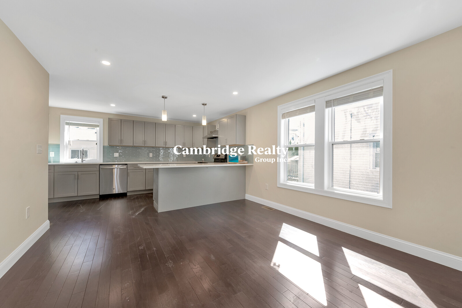 45 Wright Ave, Medford