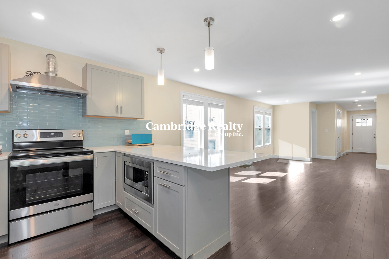 45 Wright Ave, Medford