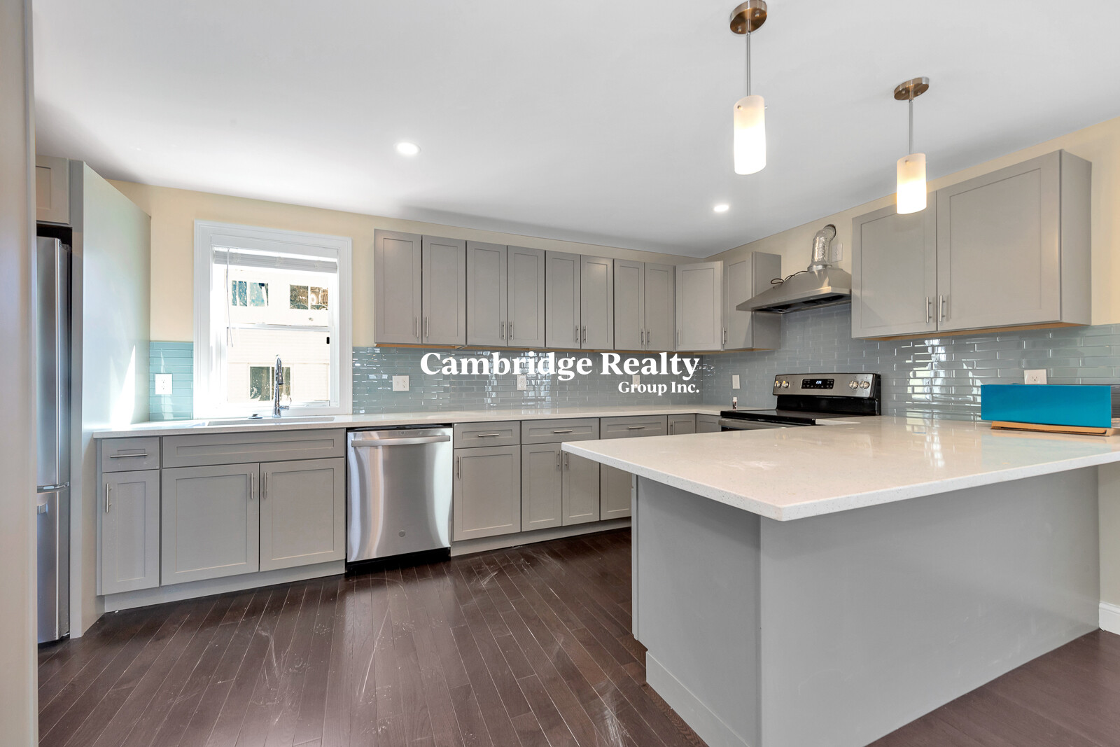 45 Wright Ave, Medford