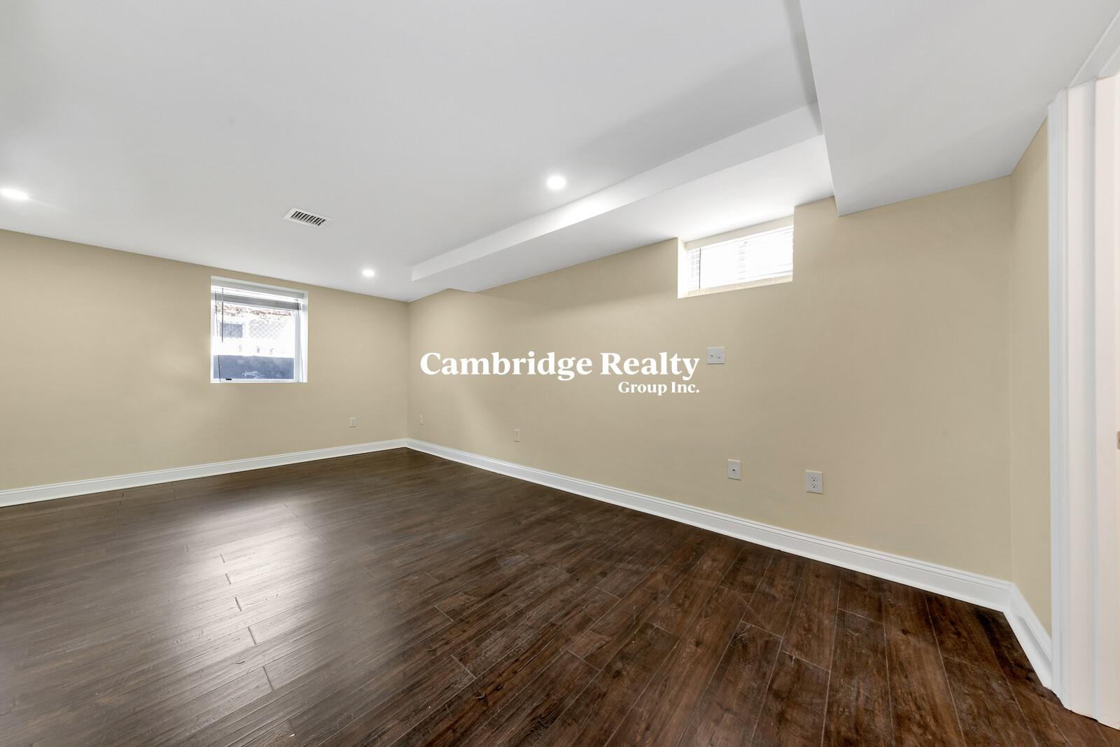 45 Wright Ave, Medford