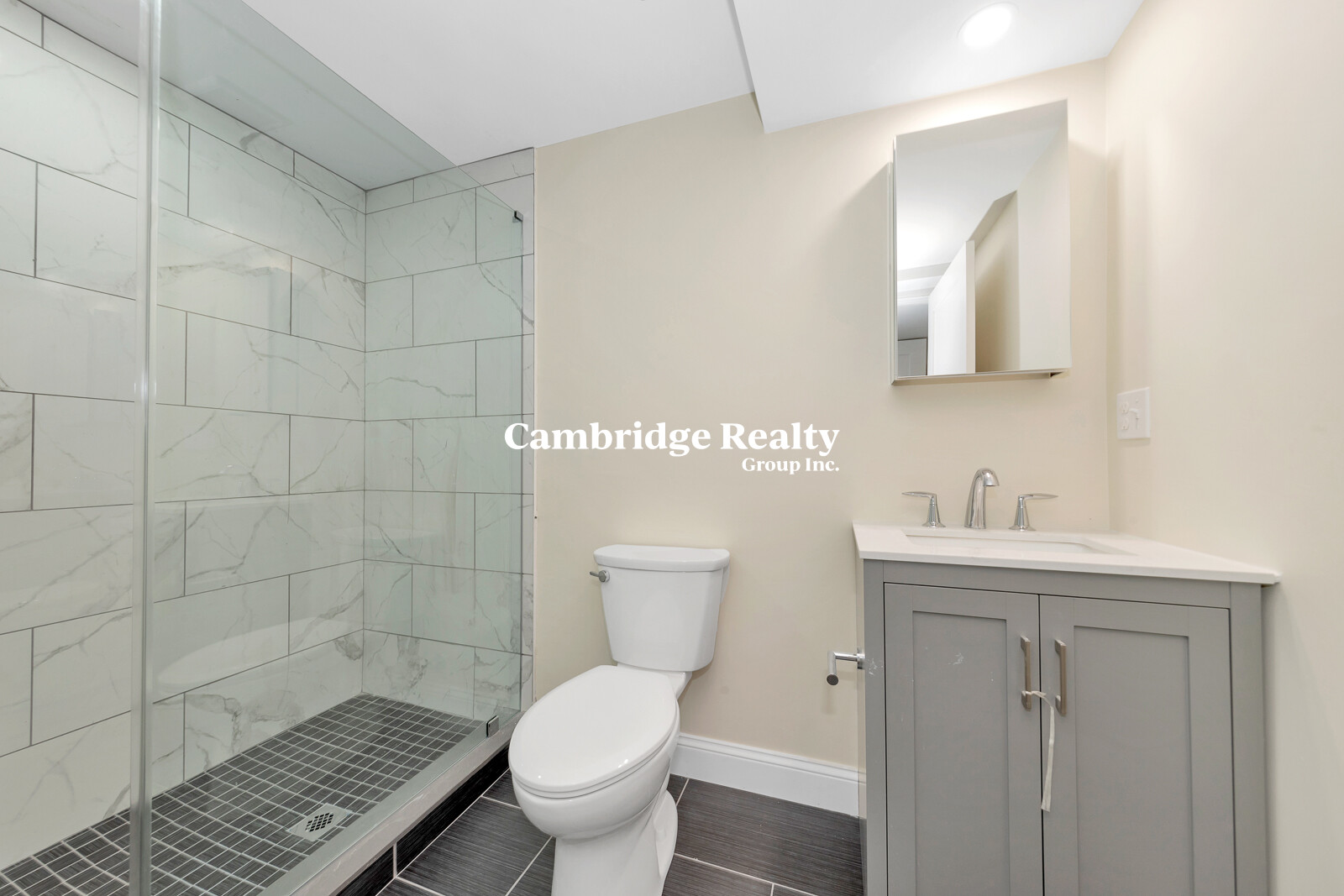 45 Wright Ave, Medford