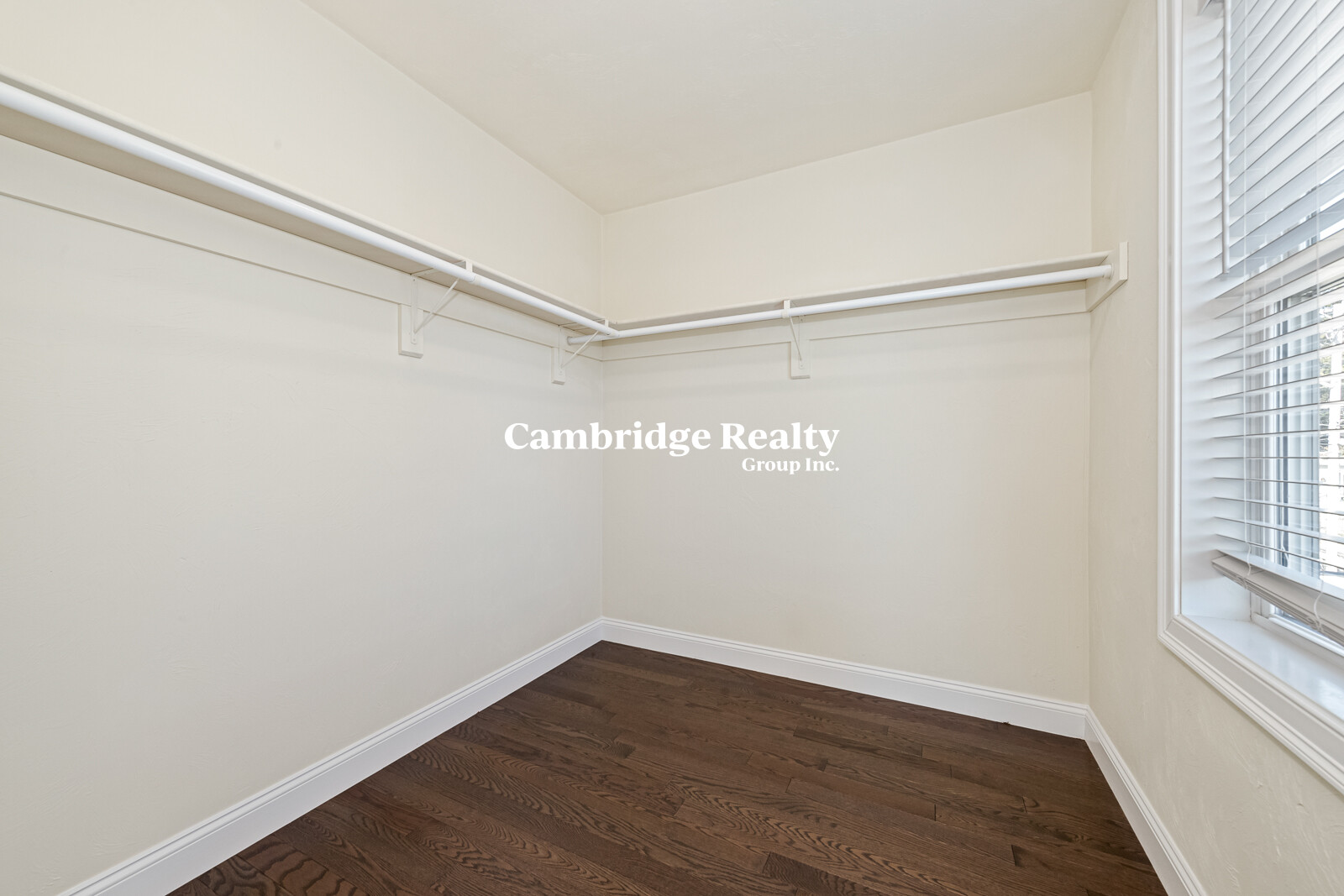 232 Fulton St, Medford