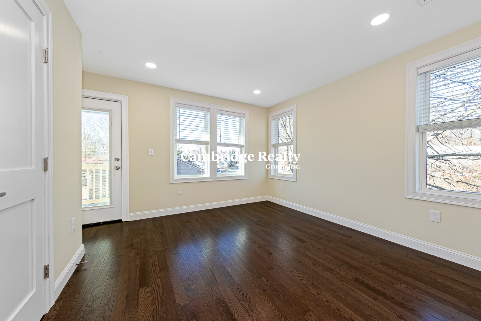 232 Fulton St, Medford