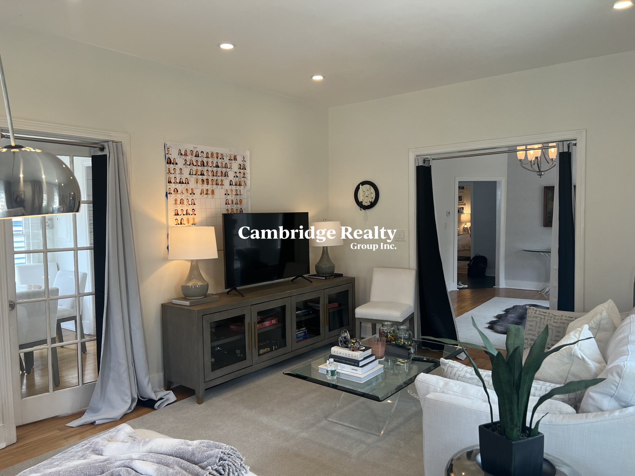 26 Surrey St, Harvard Square