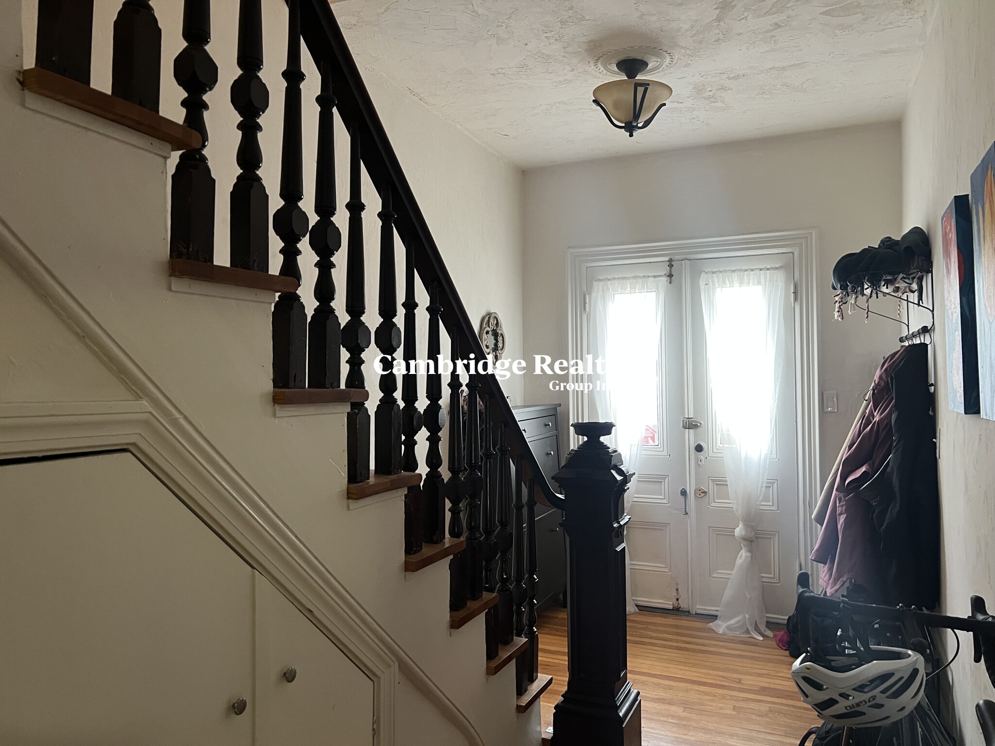 84 Irving St, Davis Square