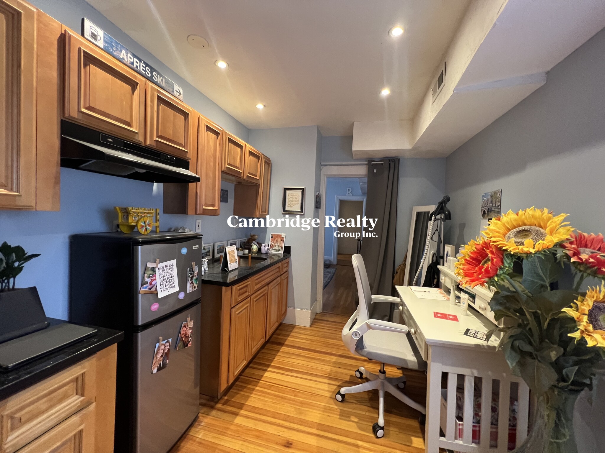 84 Irving St, Davis Square