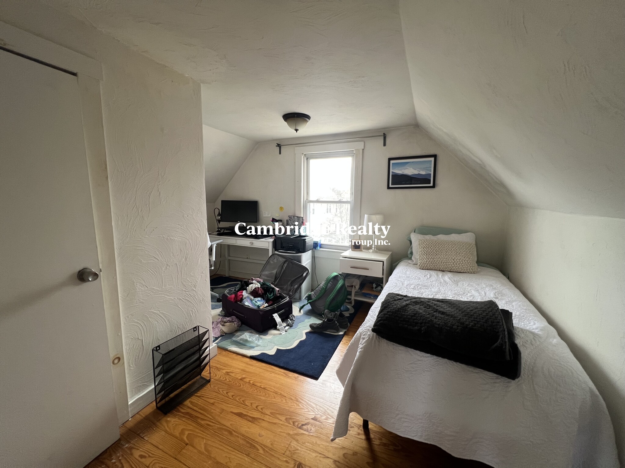 84 Irving St, Davis Square