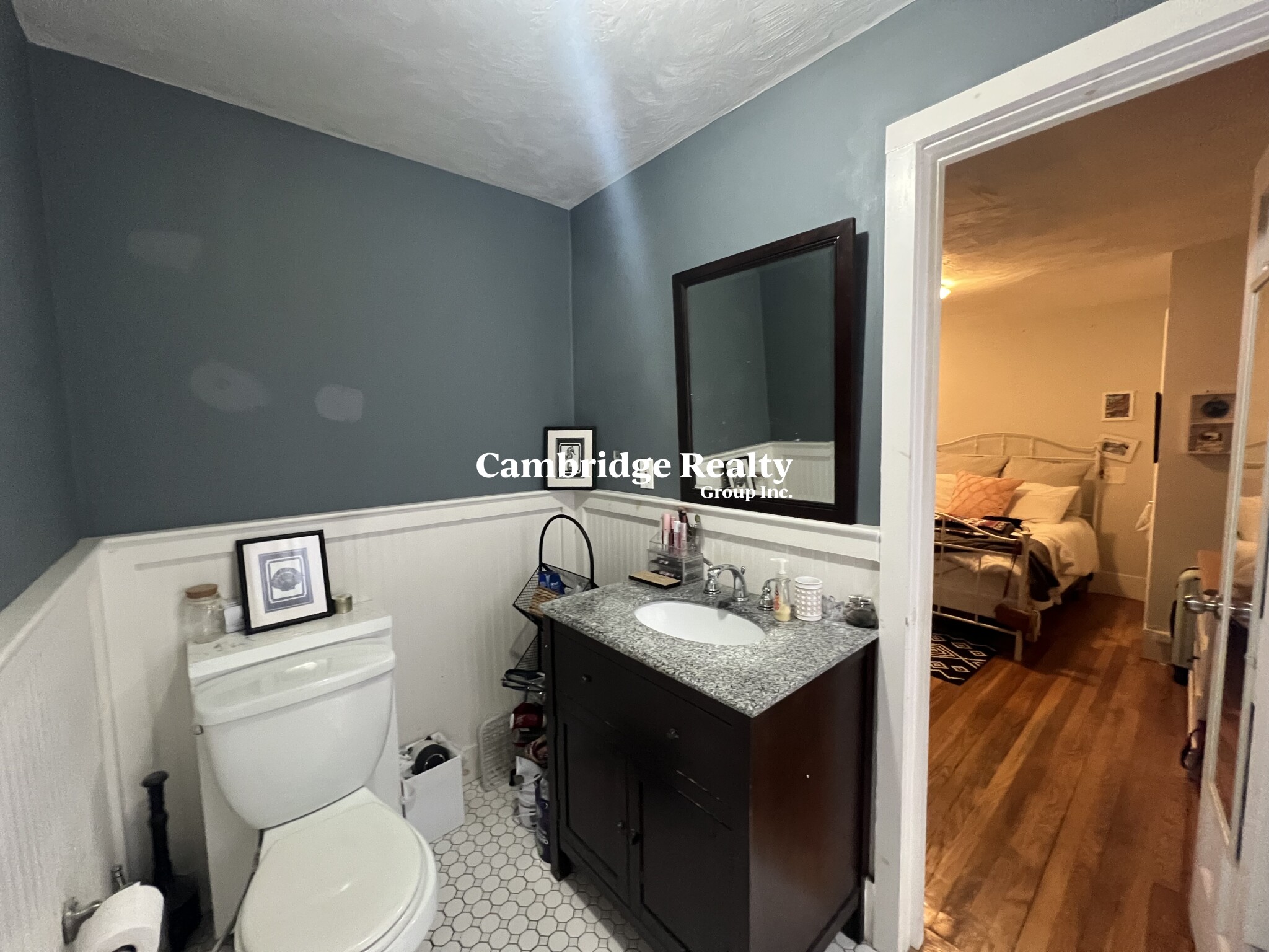 84 Irving St, Davis Square