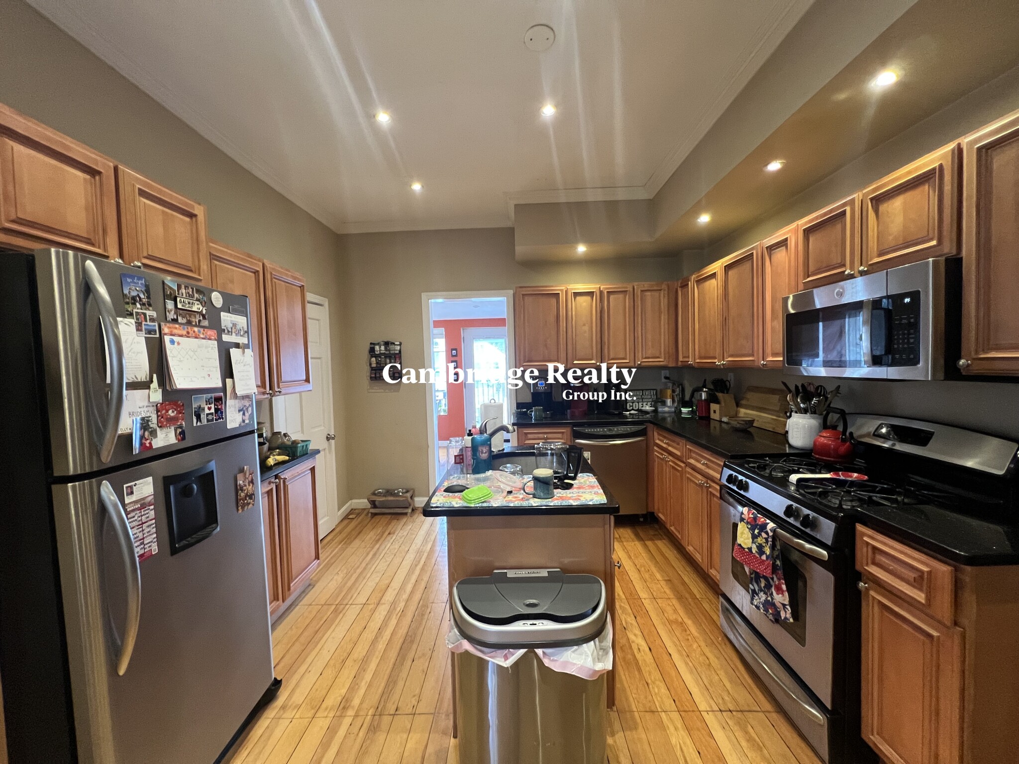 84 Irving St, Davis Square