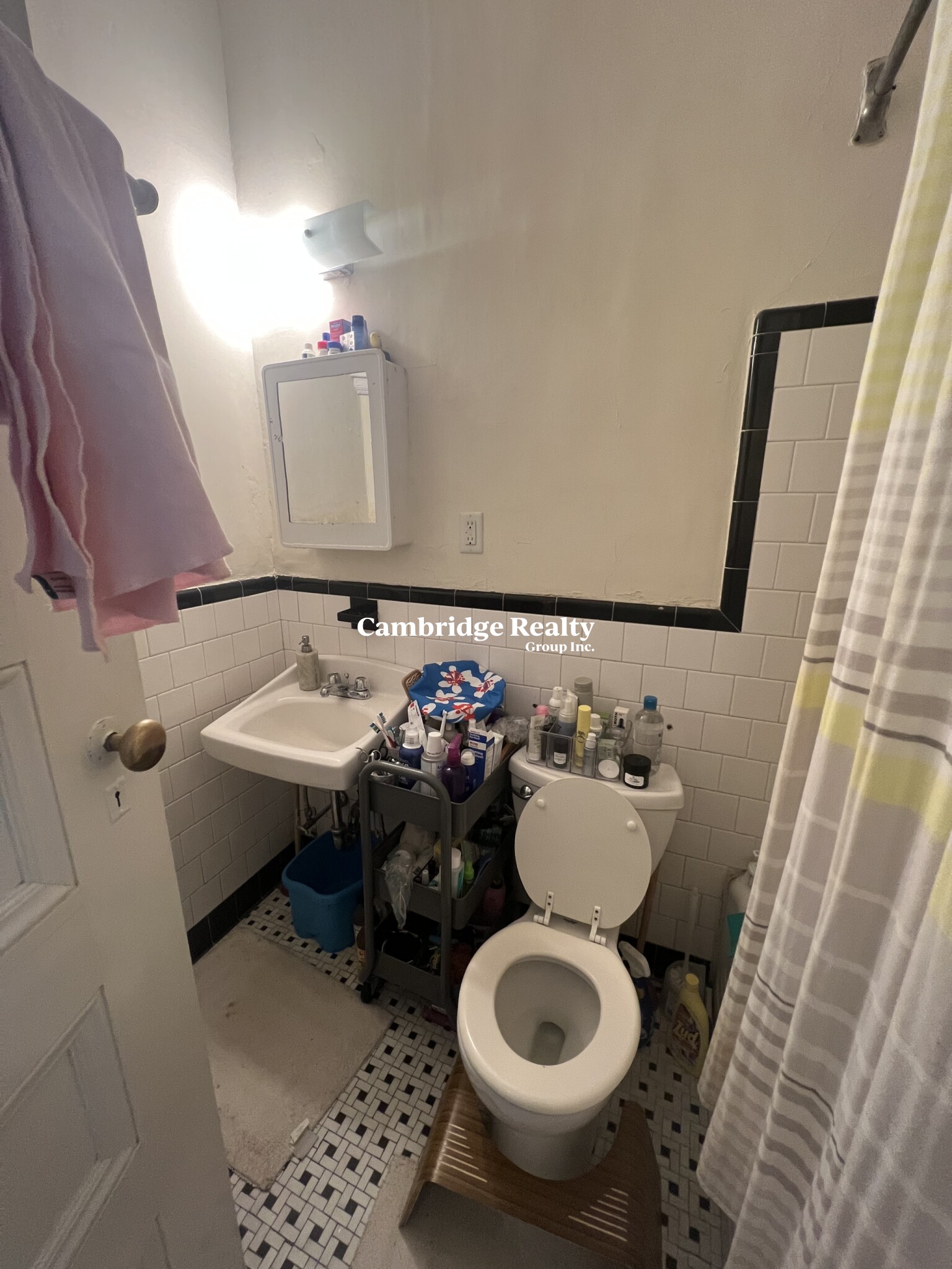 2 Ware St, Harvard Square