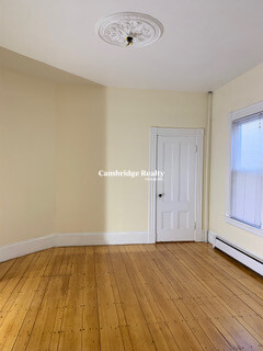 547 Broadway, South Medford