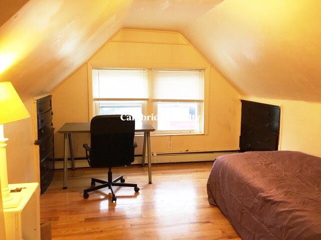 39 Adrian St, Union Square