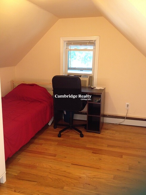 39 Adrian St, Union Square