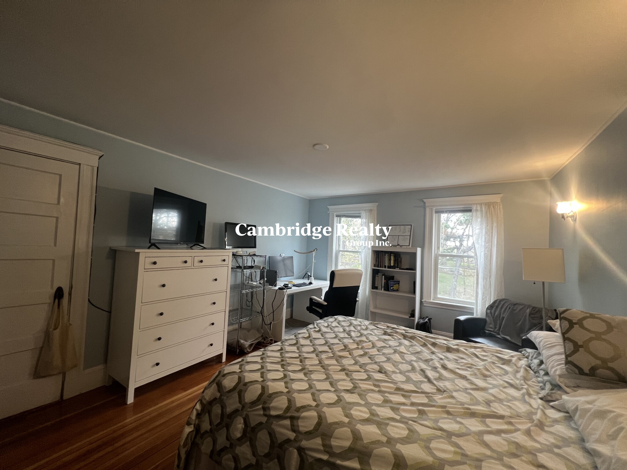 22 Liberty Ave, Davis Square