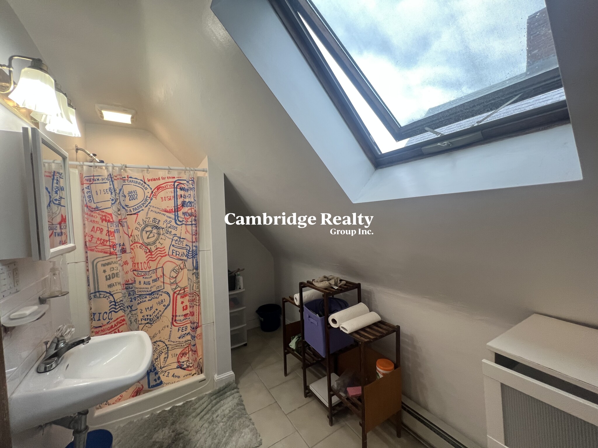 22 Liberty Ave, Davis Square