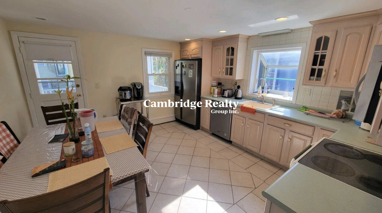 51 Saville St, West Cambridge