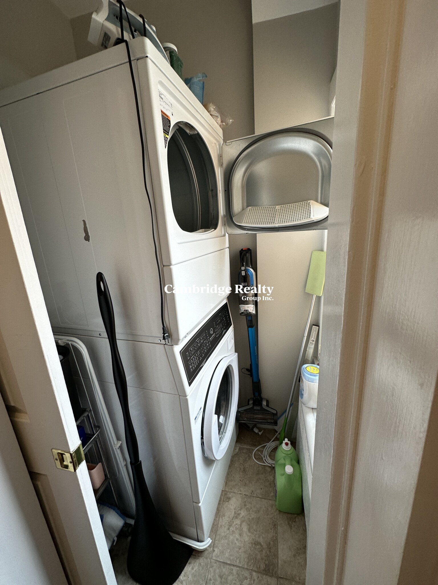 21 Irving St, Harvard Square