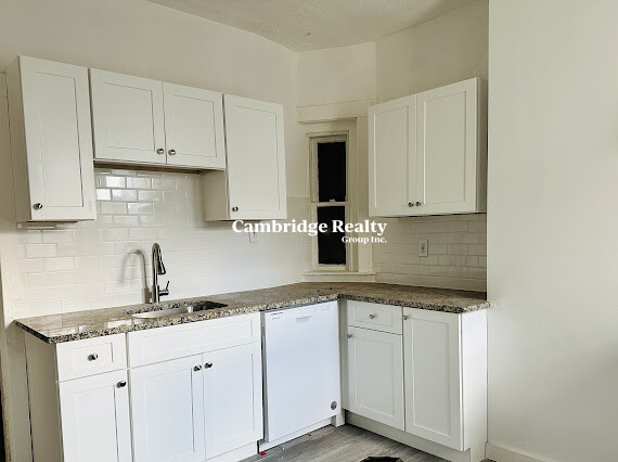 38 Jefferson St, Inman Square