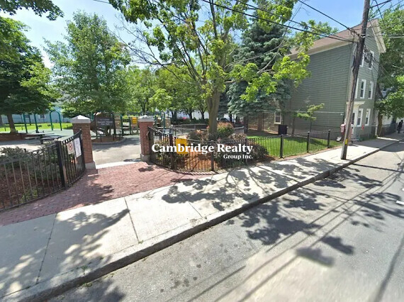 38 Jefferson St, Inman Square