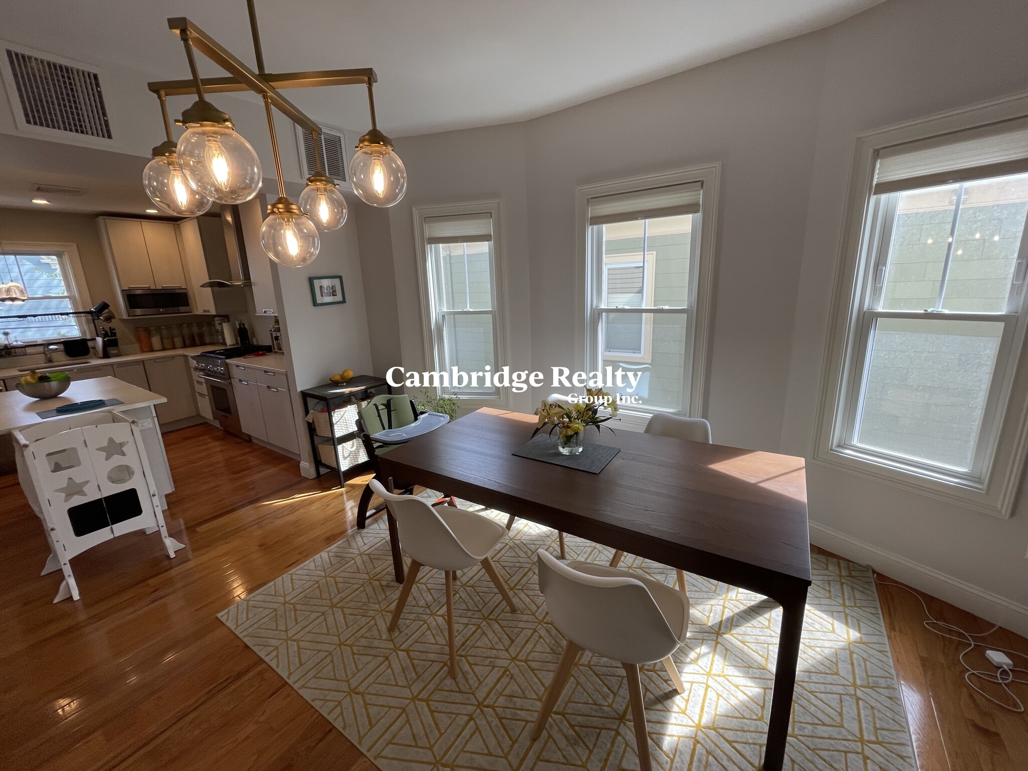 167 Willow Ave, Davis Square