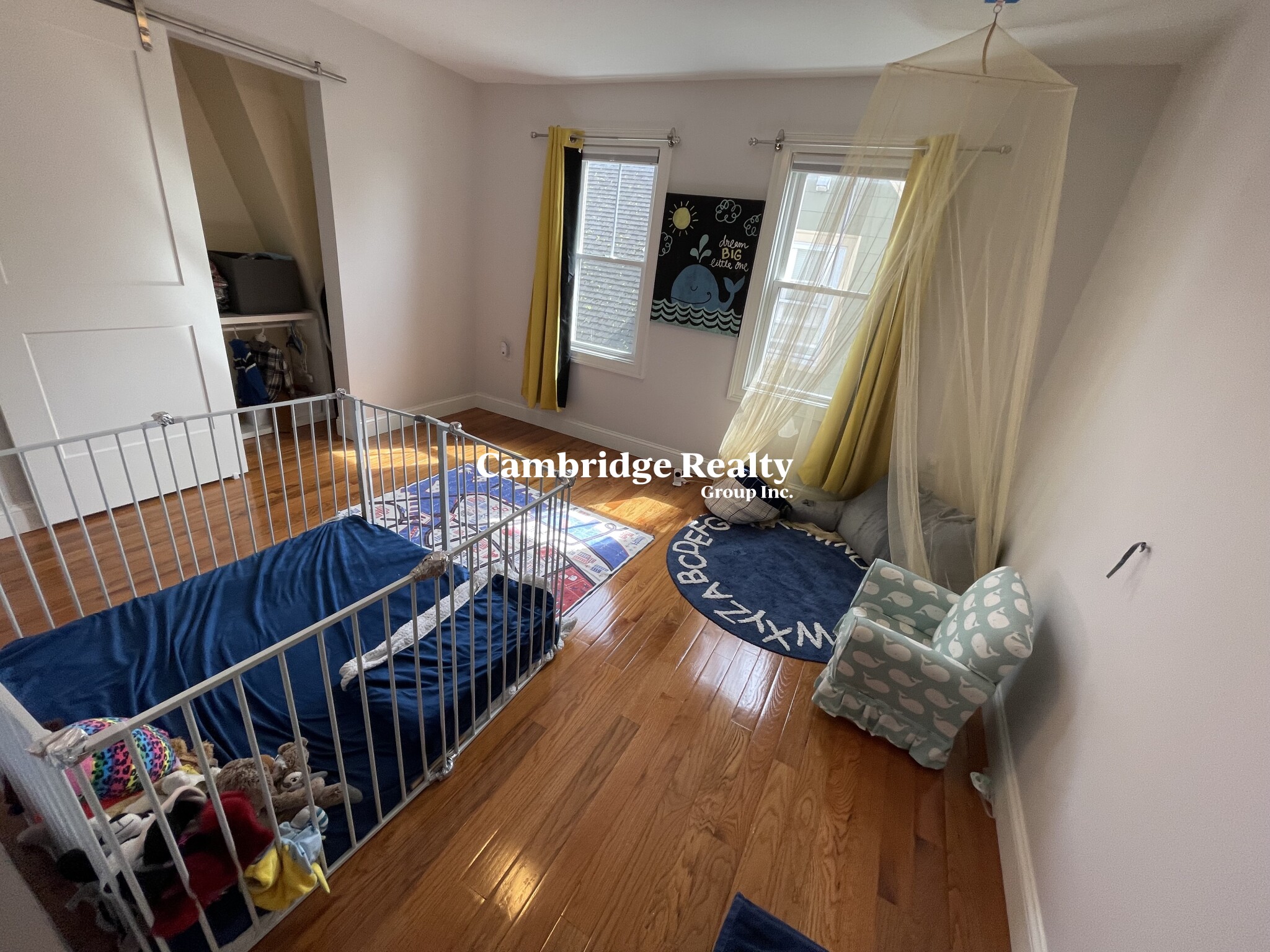 167 Willow Ave, Davis Square