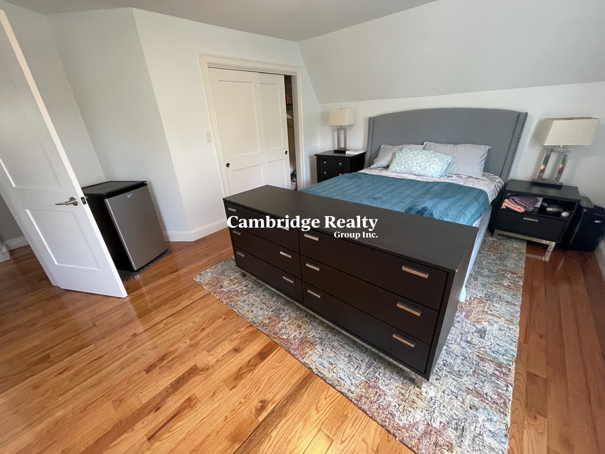 167 Willow Ave, Davis Square