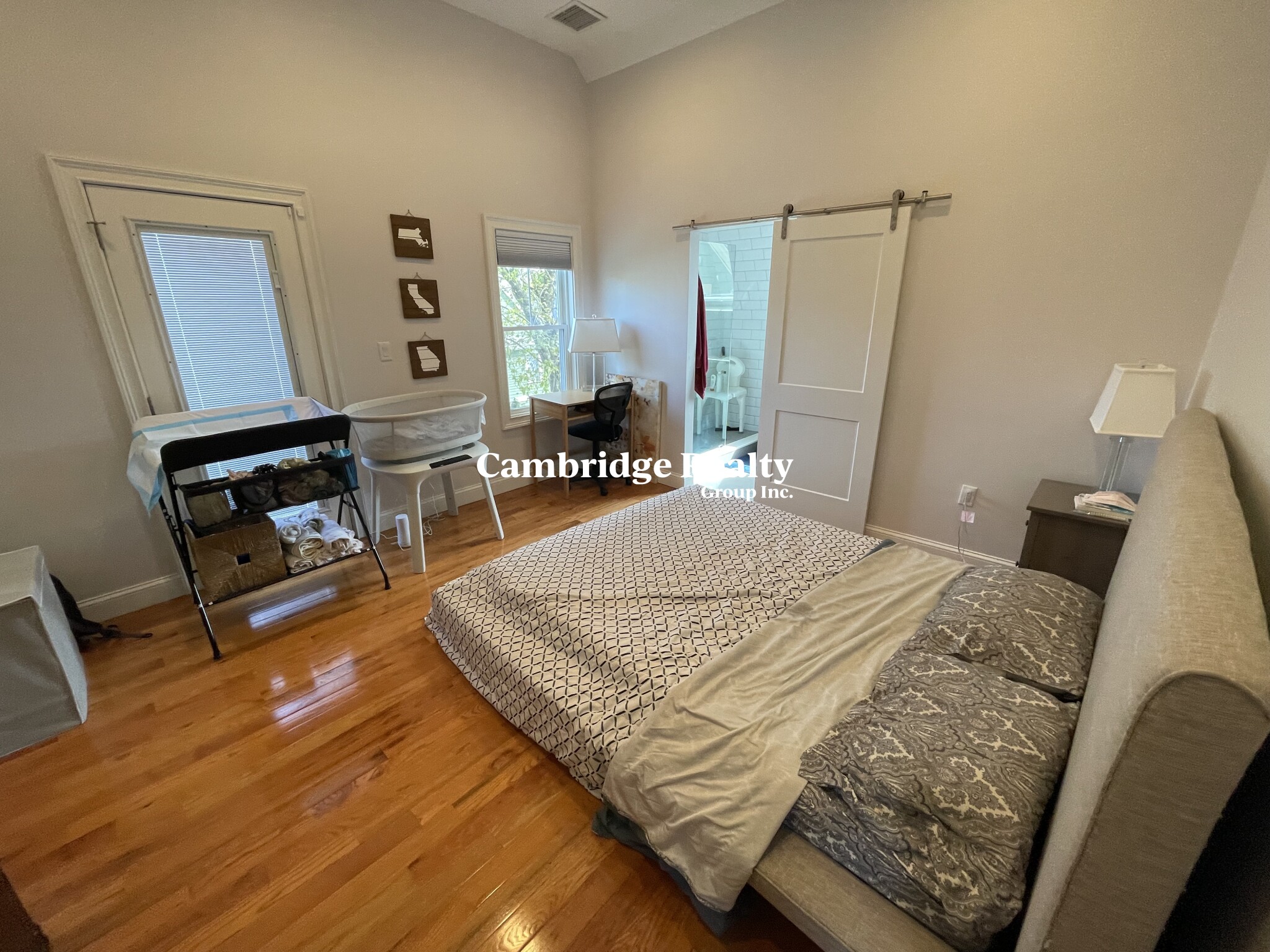 167 Willow Ave, Davis Square