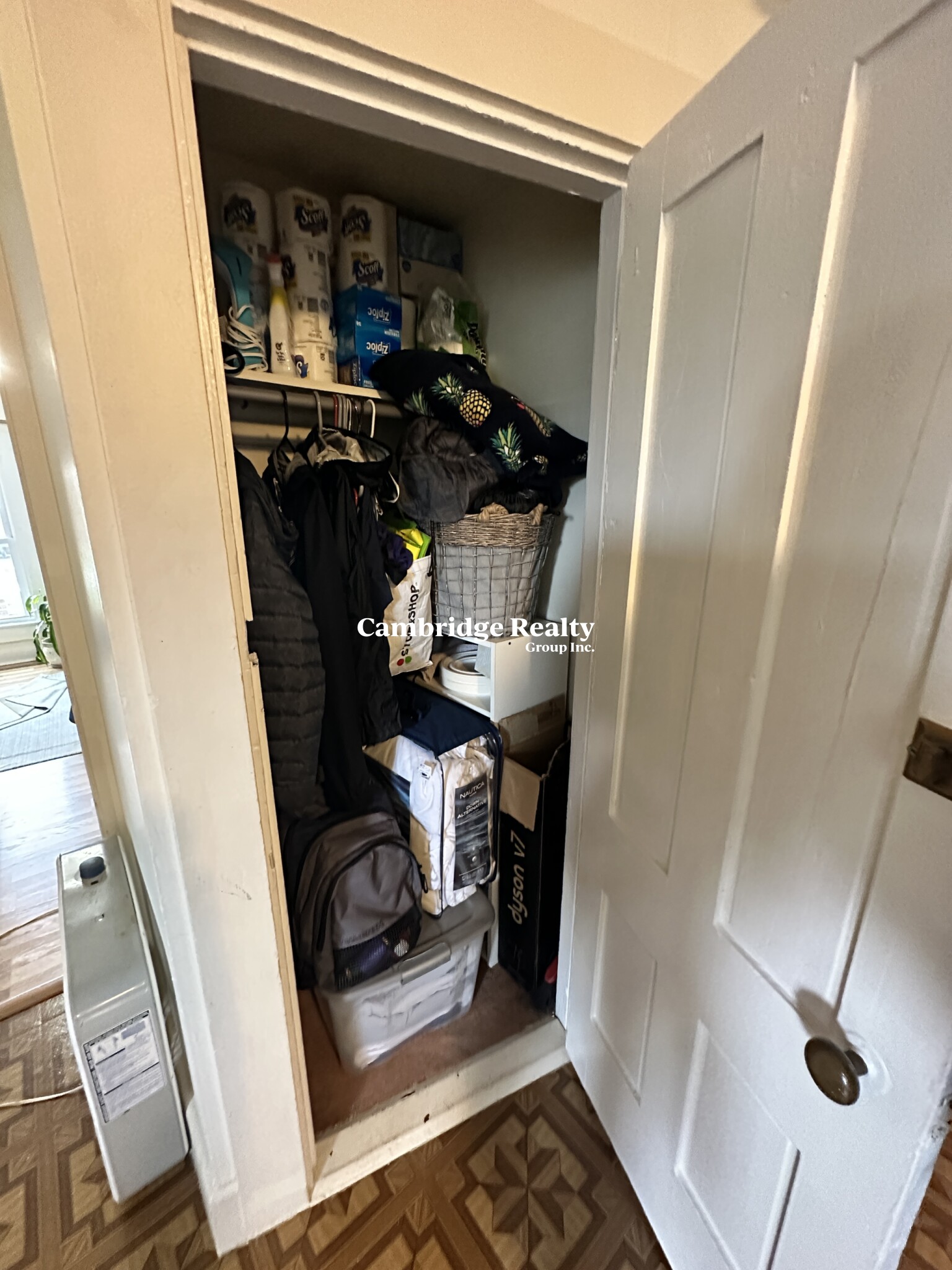 543 Broadway, Magoun Square