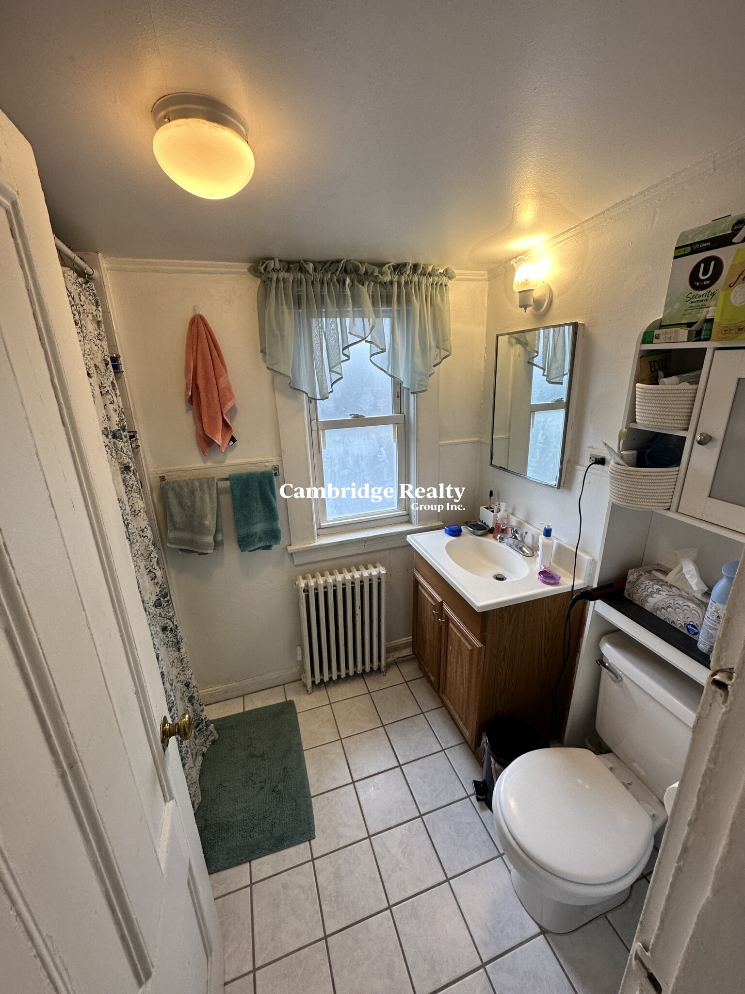 543 Broadway, Magoun Square