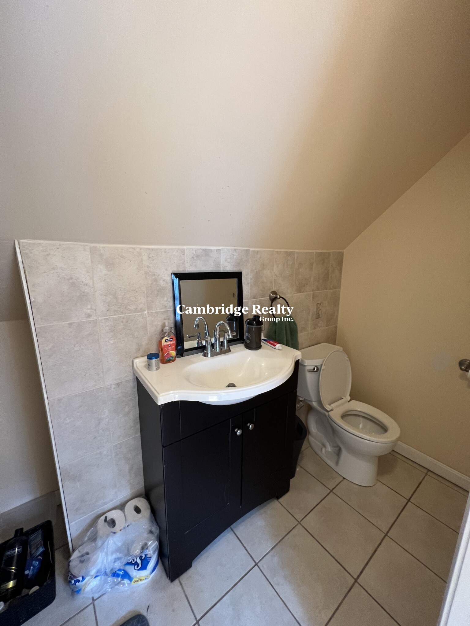 39 Adrian St, Inman Square