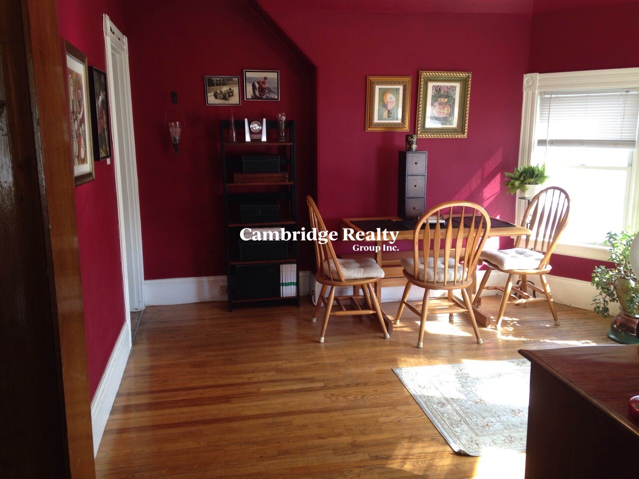 547 Broadway, Magoun Square