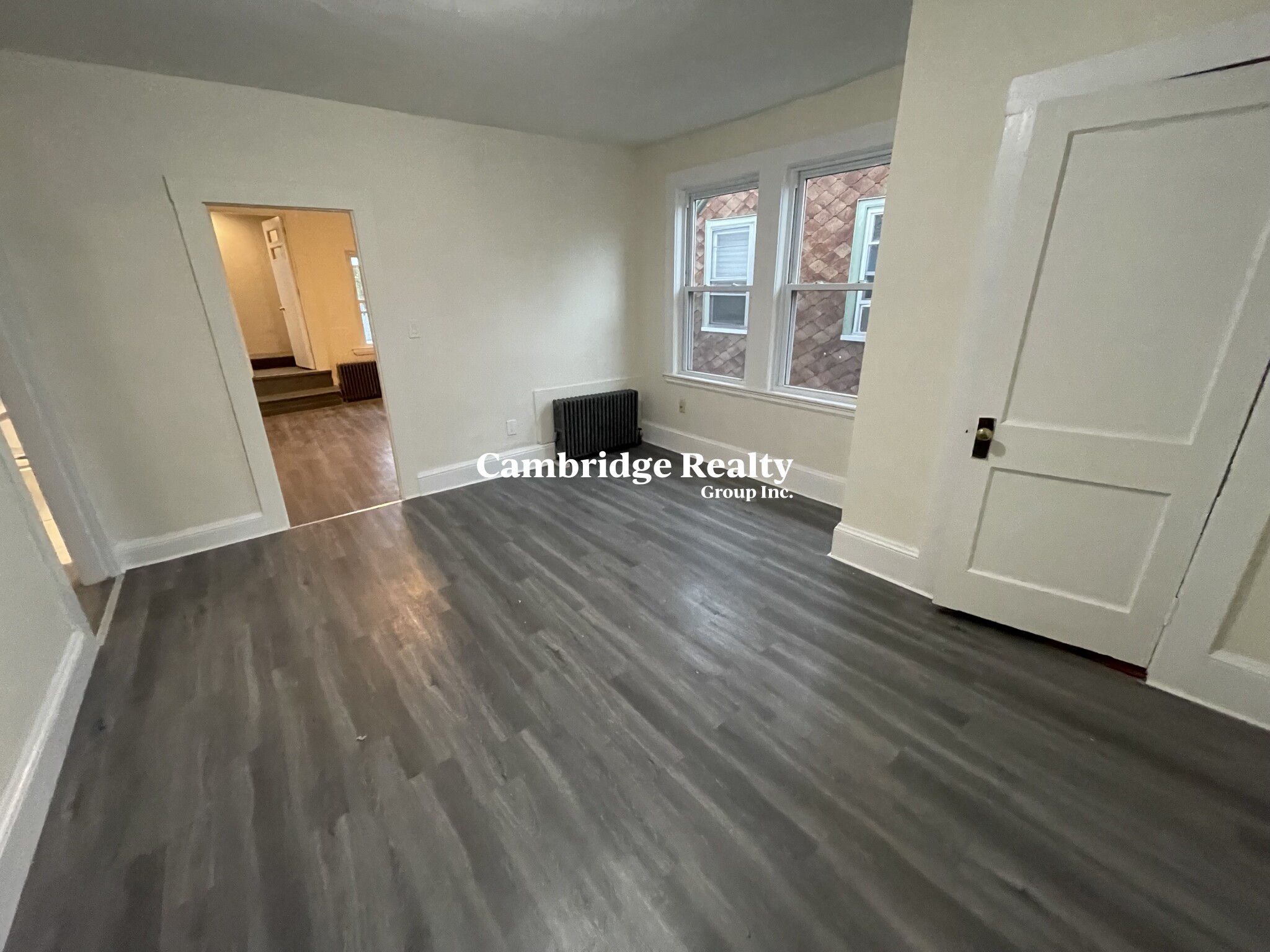 359 Cambridge St, East Cambridge