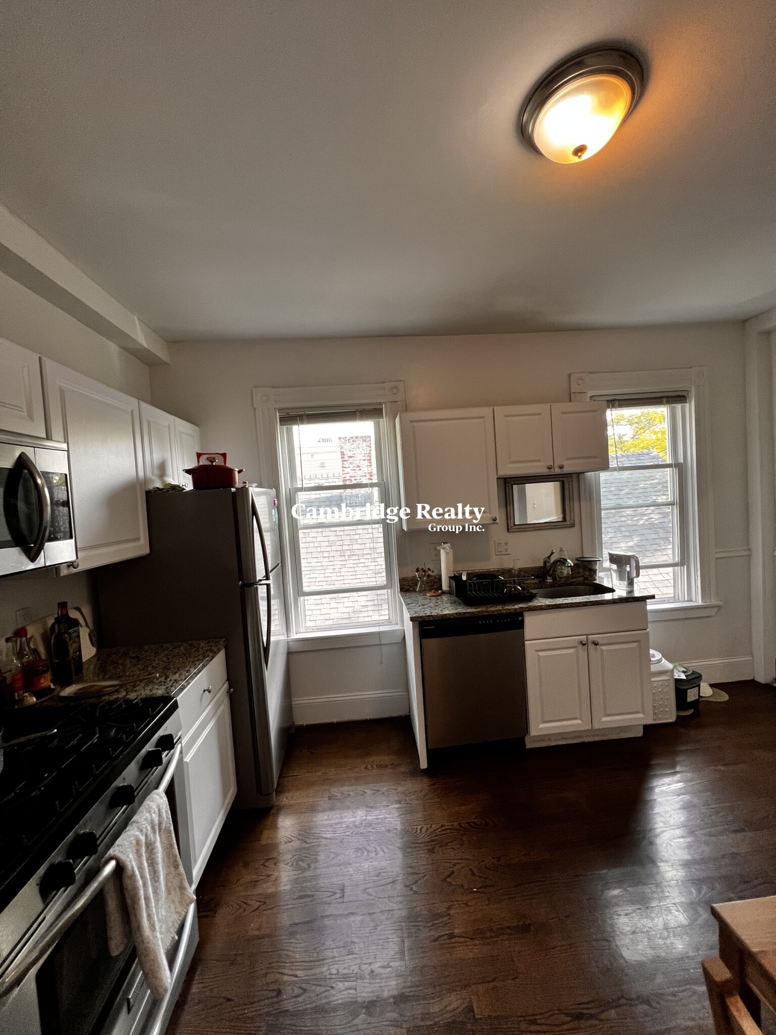 298 Windsor St, The Port