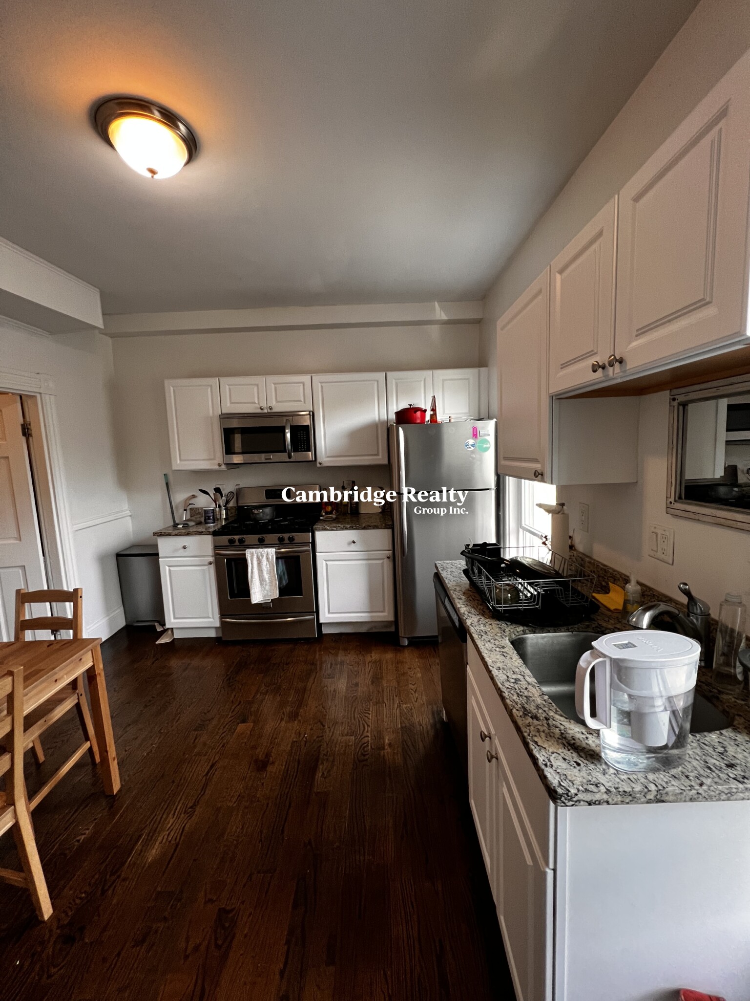 298 Windsor St, The Port