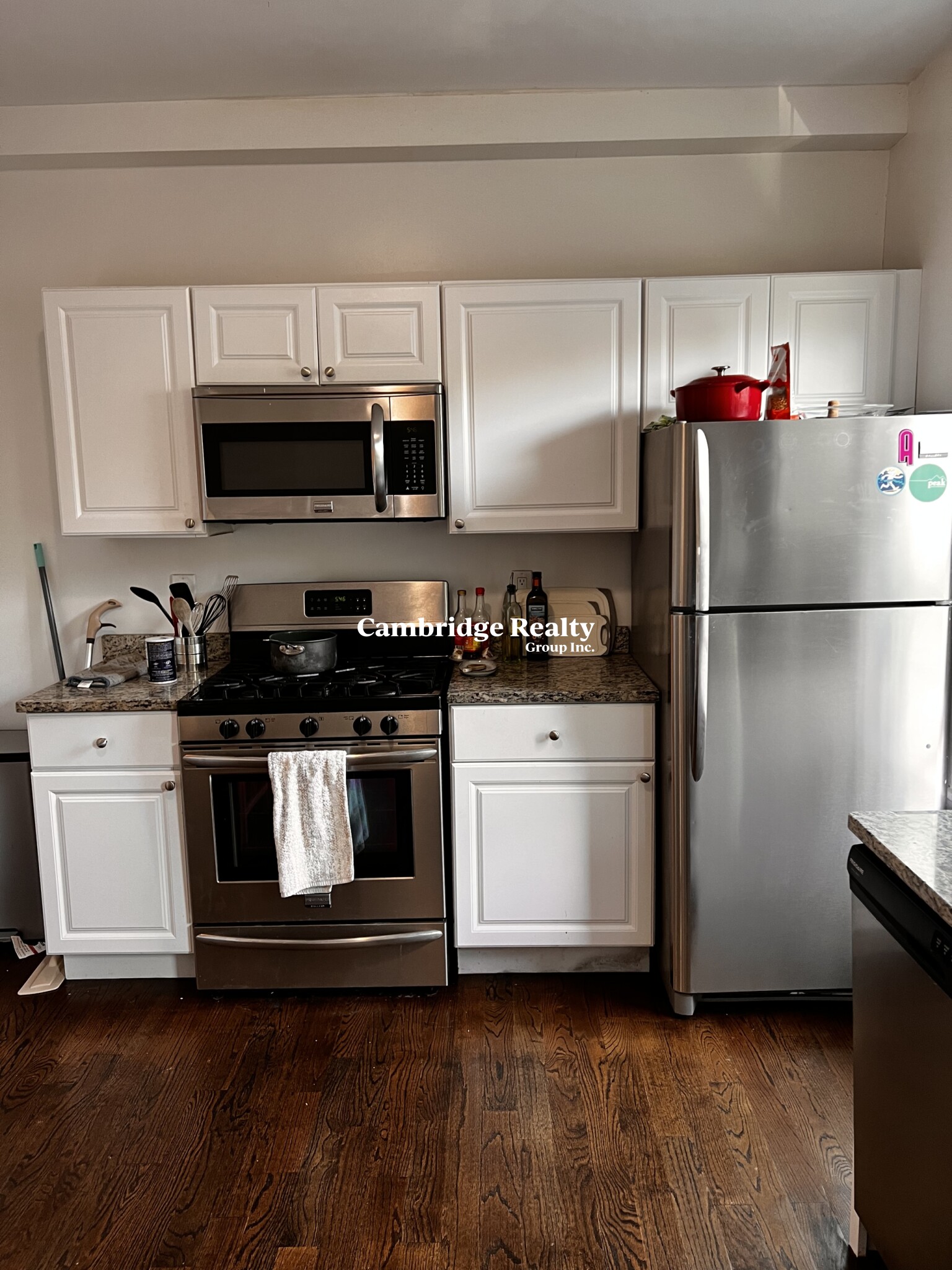 298 Windsor St, The Port