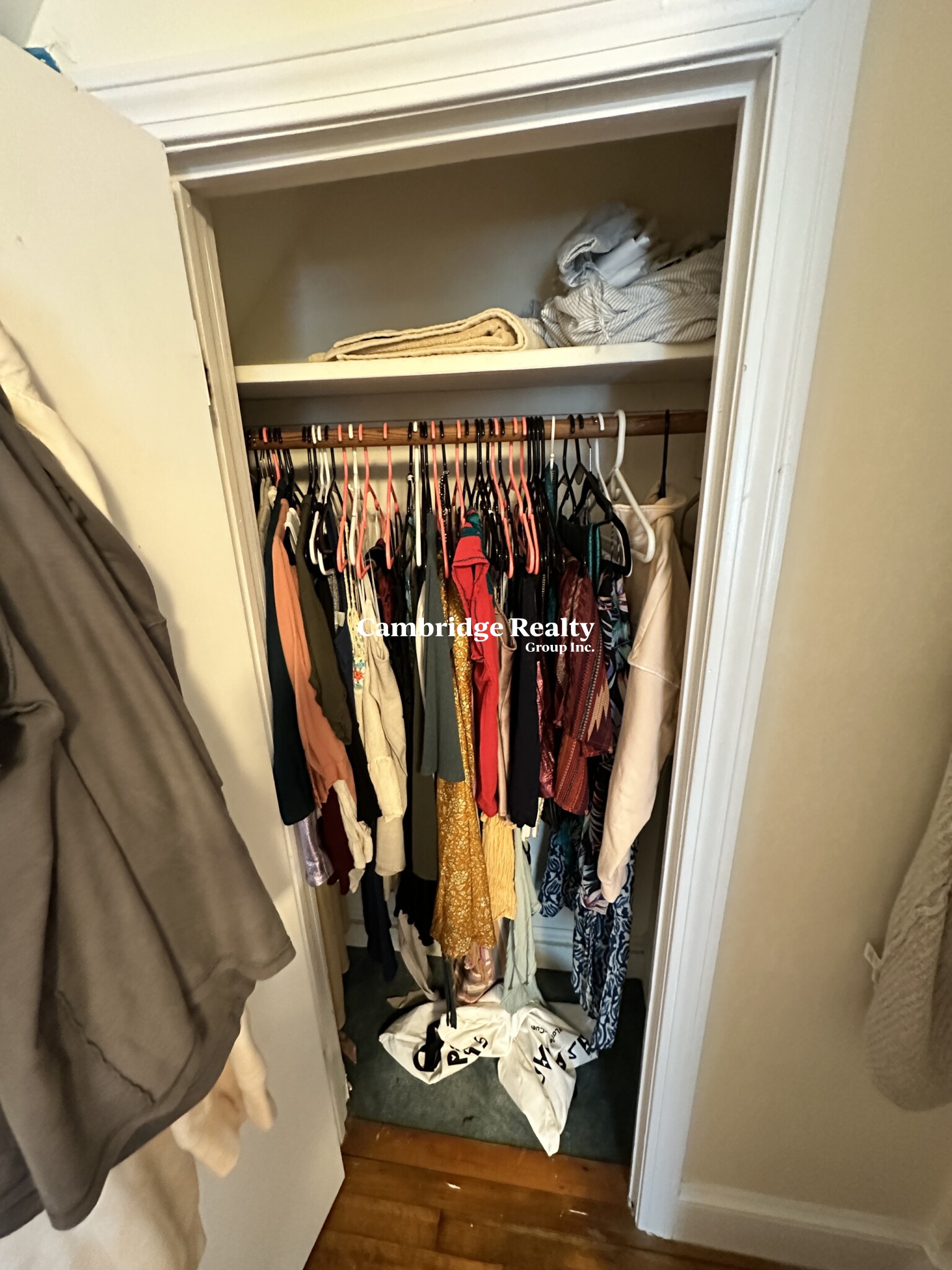 9 Cedar St, North Cambridge