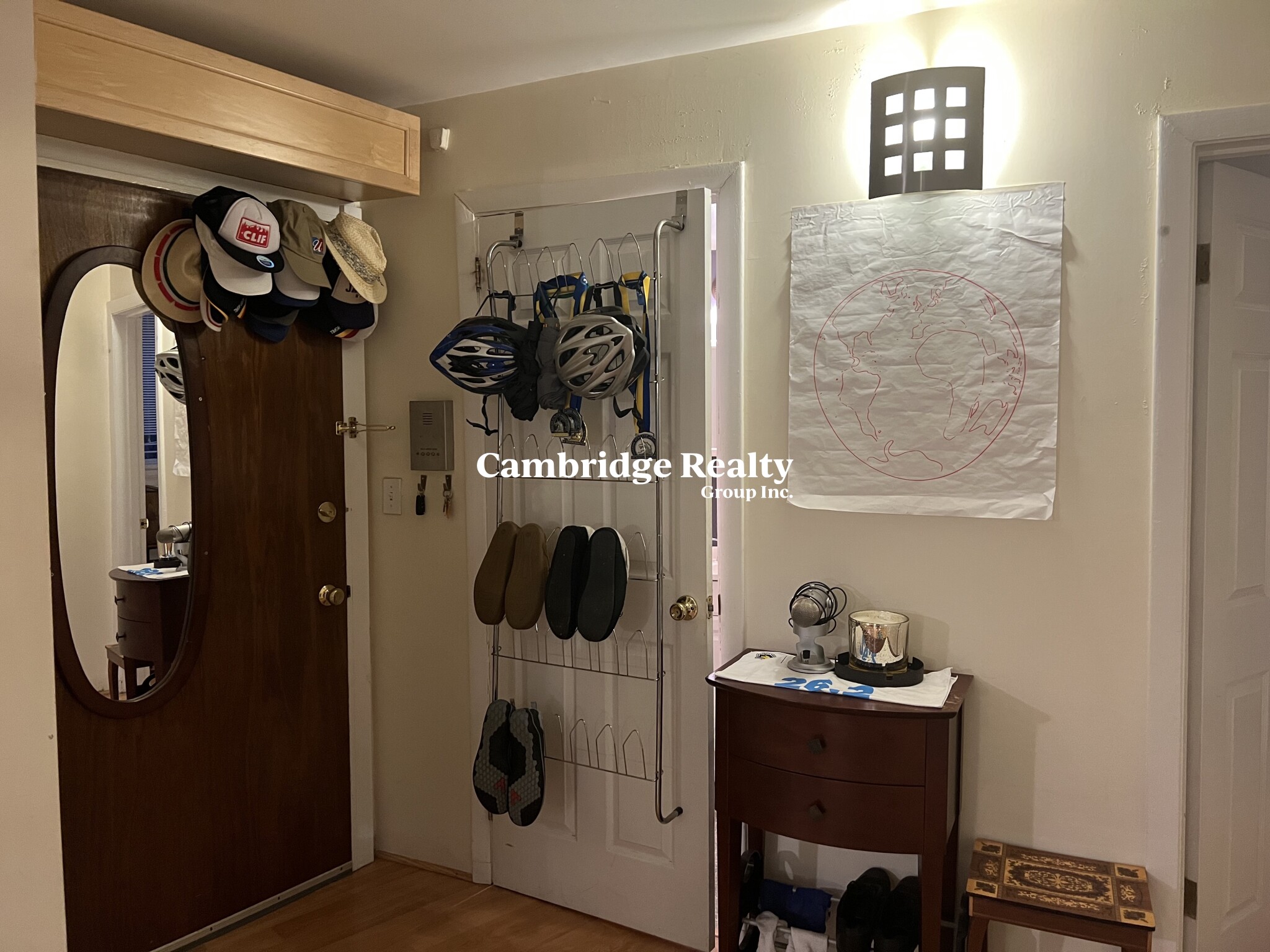 516 Green St, Riverside