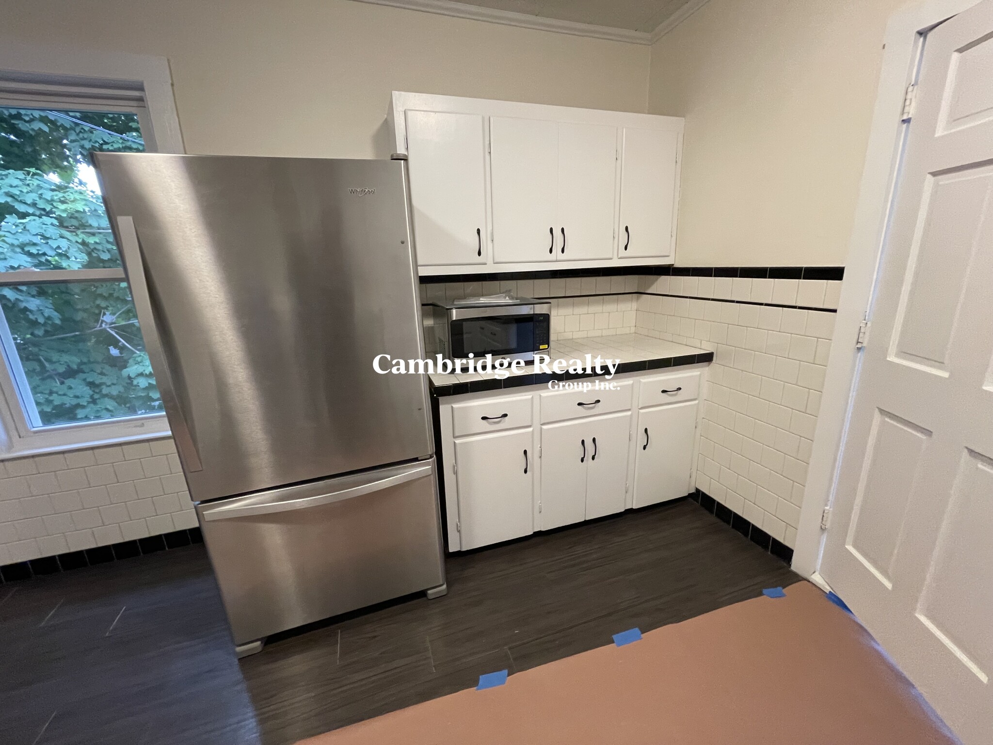 359 Cambridge St, East Cambridge