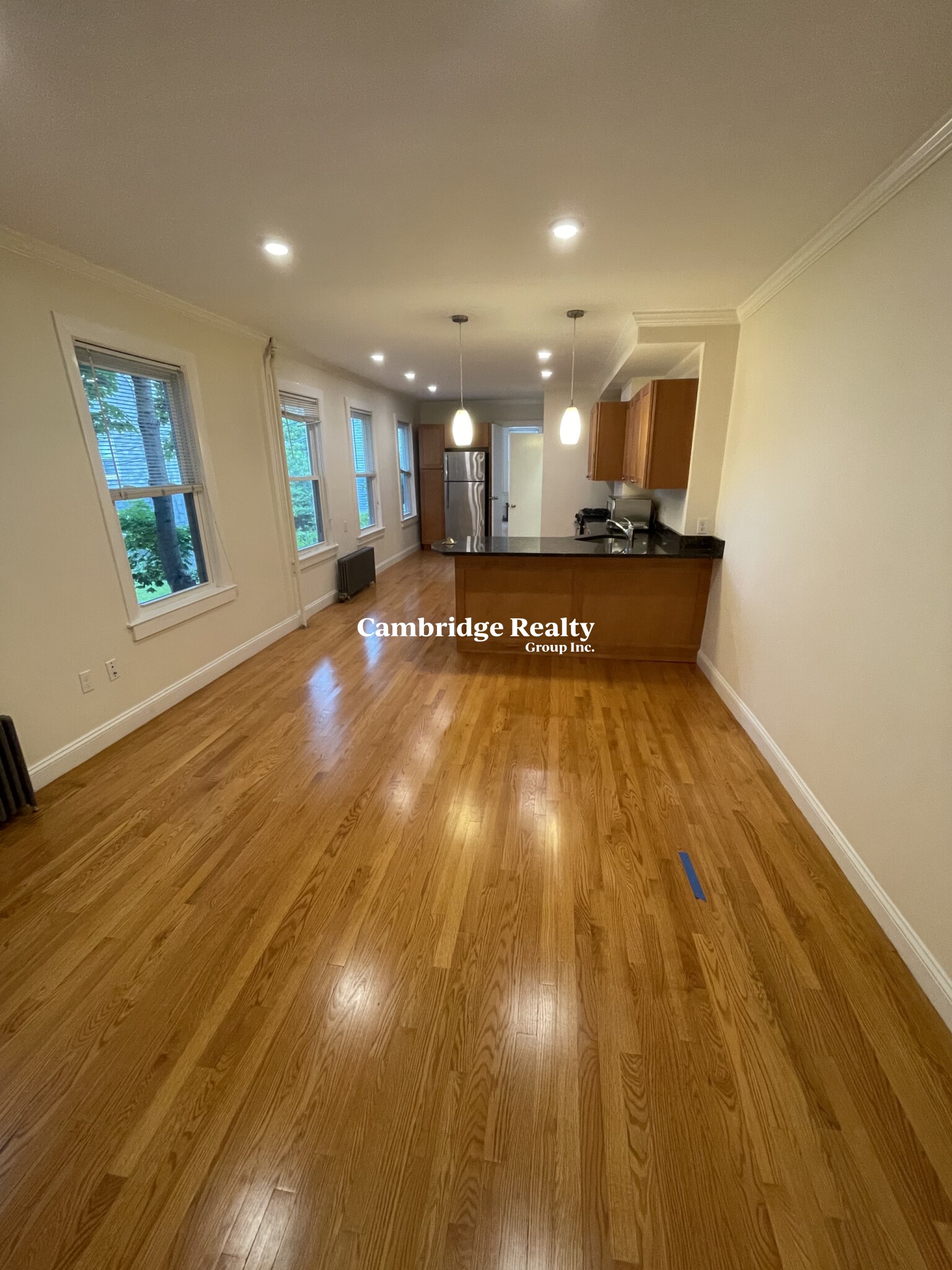 357 Cambridge St, East Cambridge