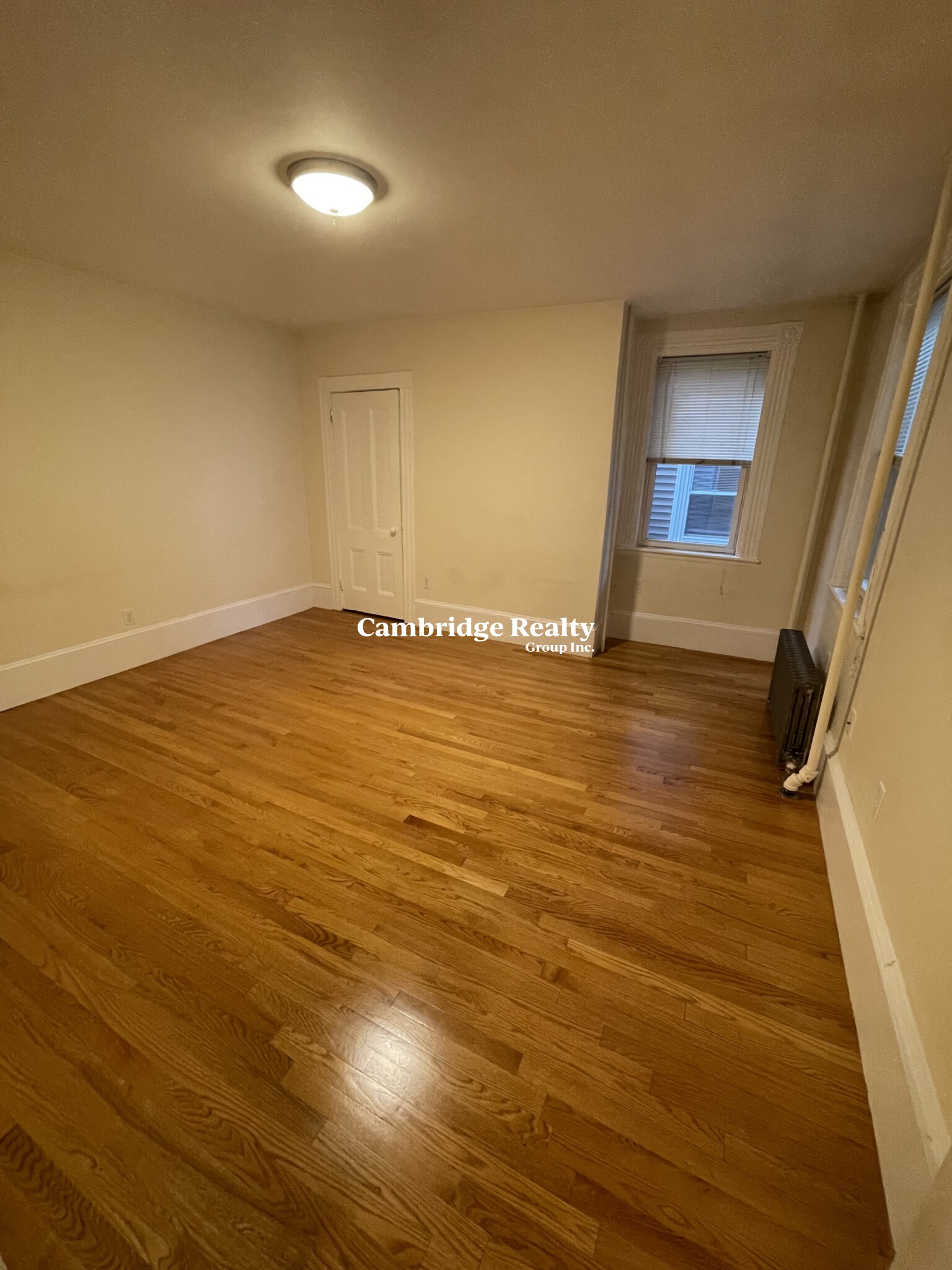 357 Cambridge St, East Cambridge