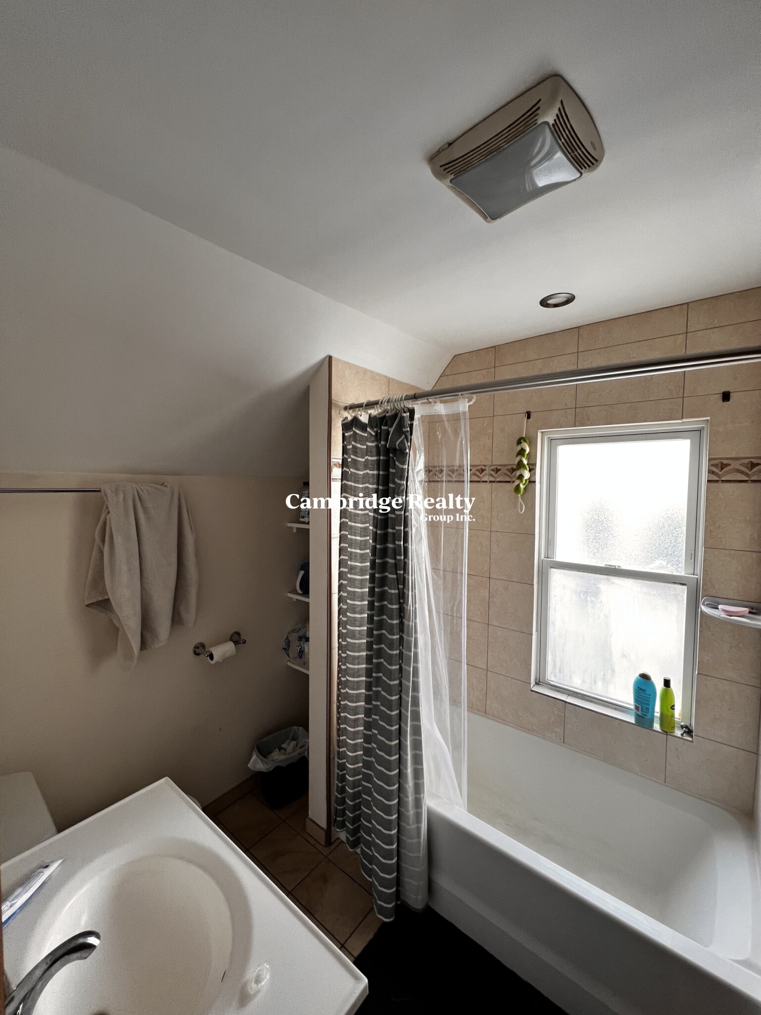 51 Porter Rd, Porter Square