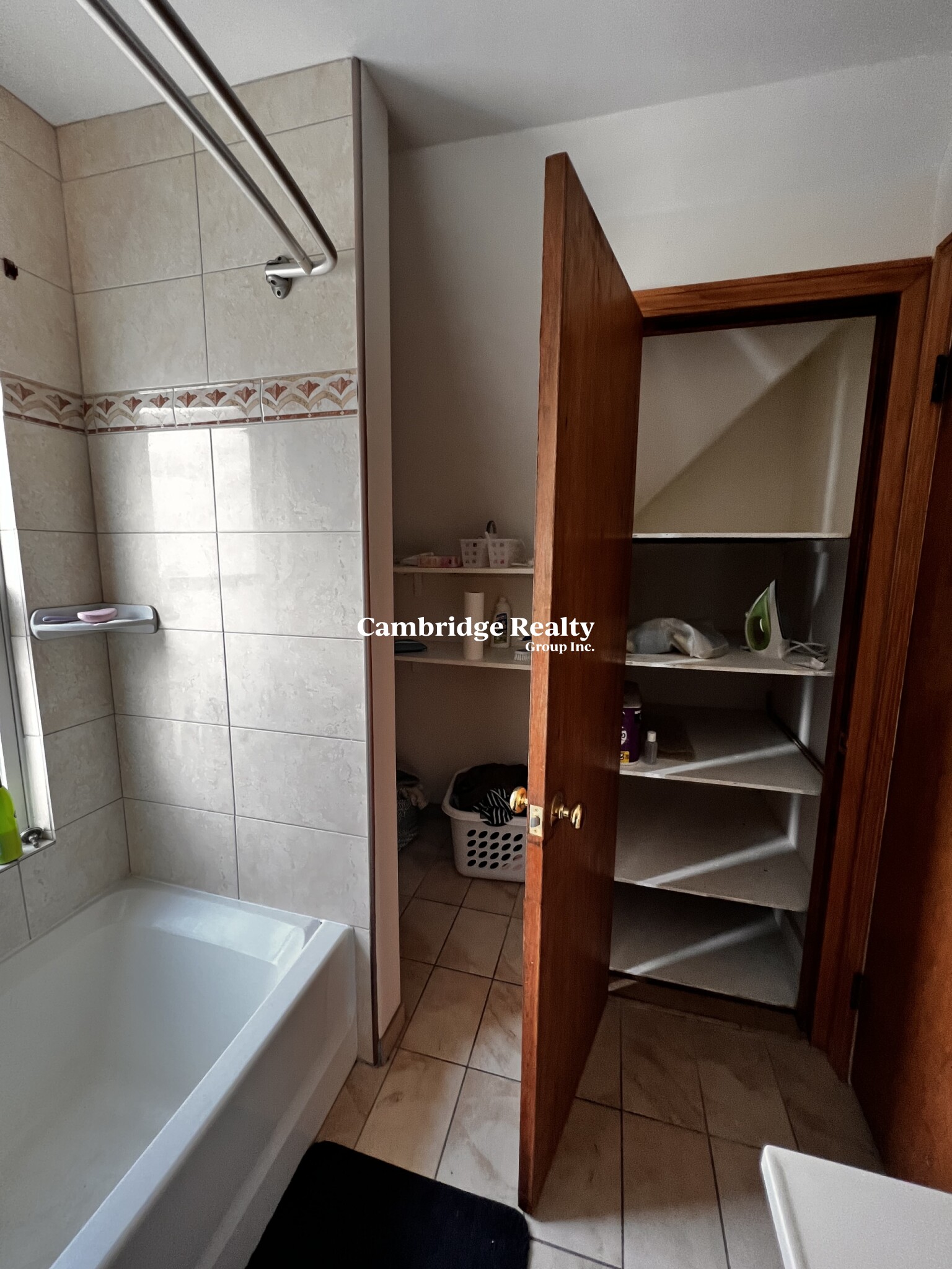 51 Porter Rd, Porter Square