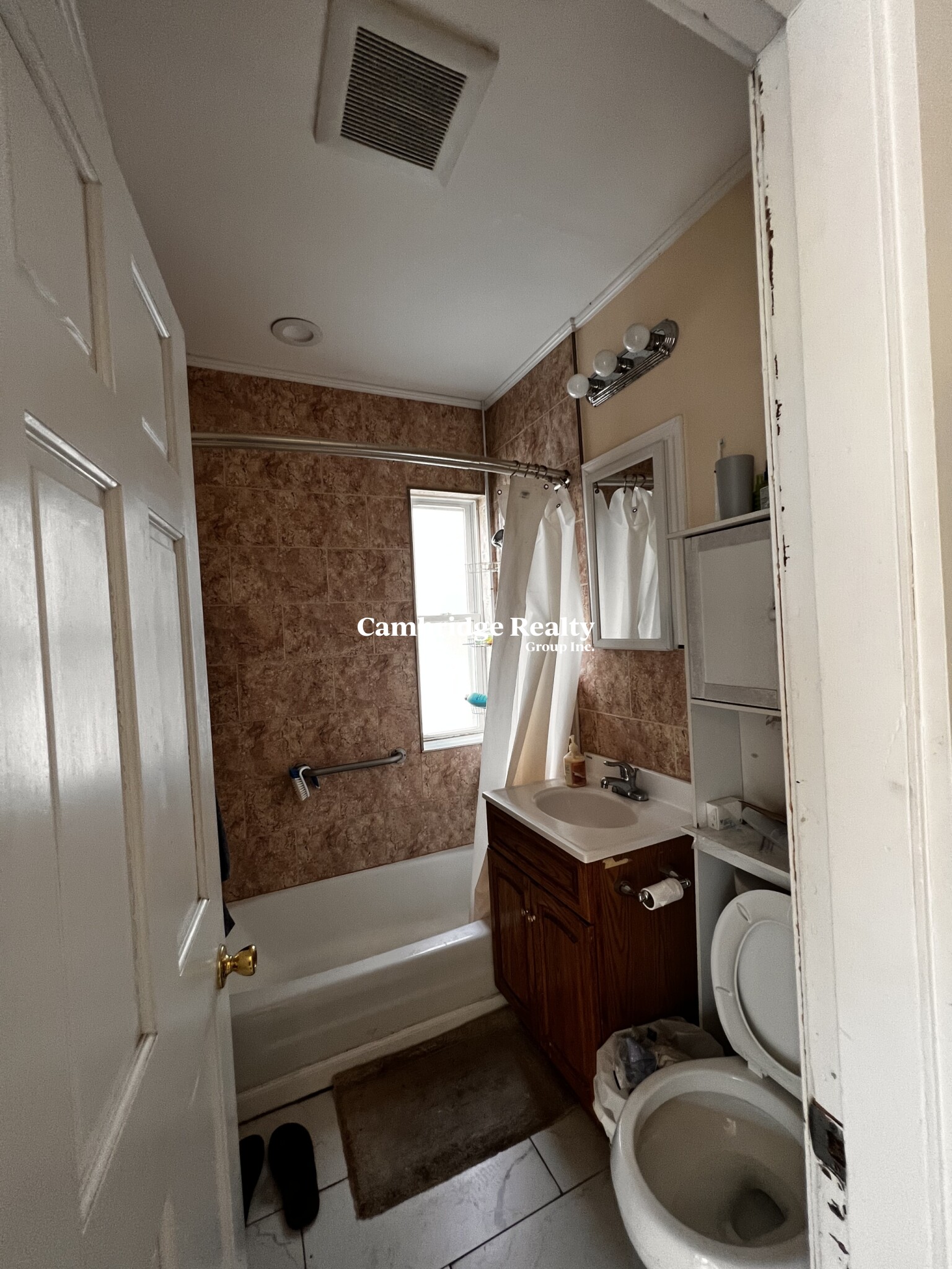 51 Porter Rd, Porter Square