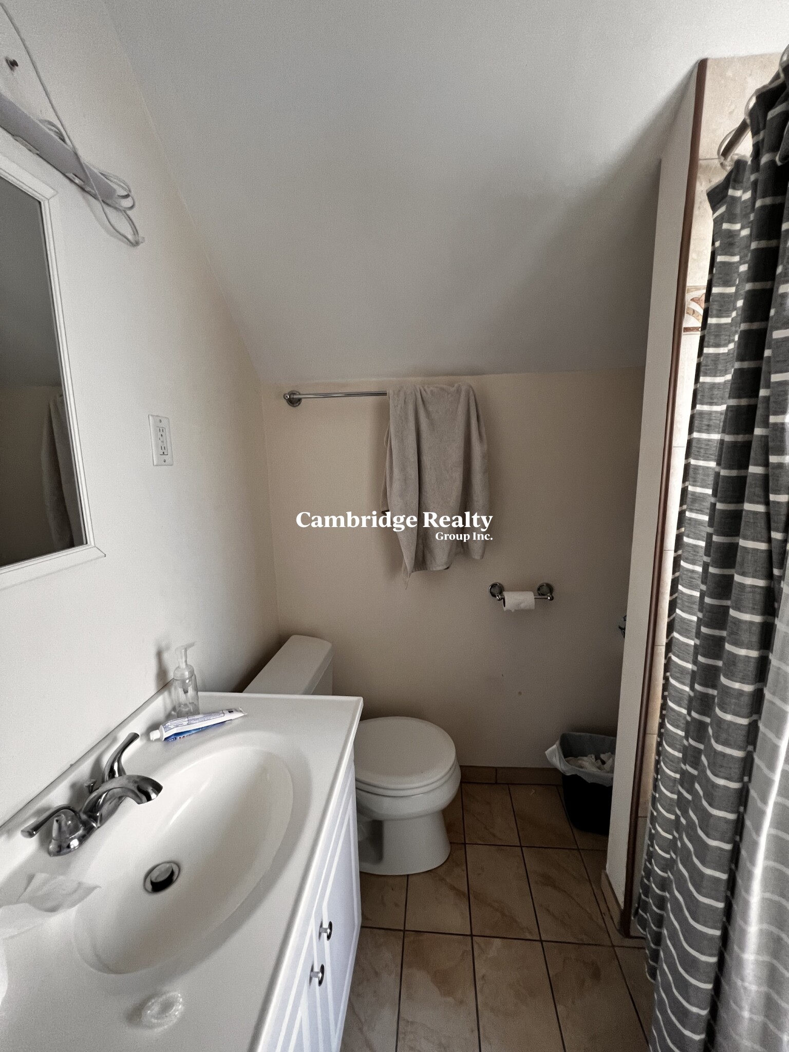 51 Porter Rd, Porter Square