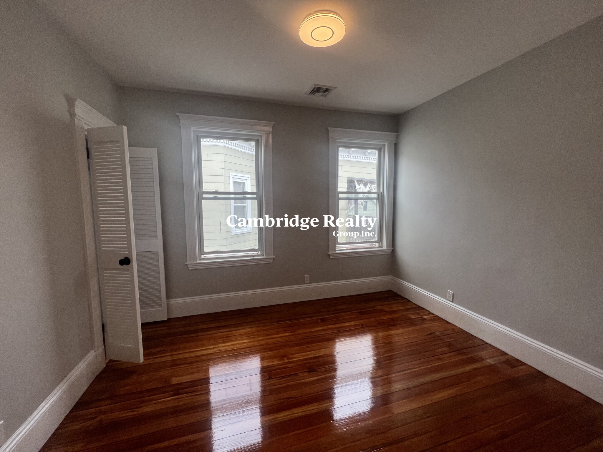 33 Grove St, North Cambridge